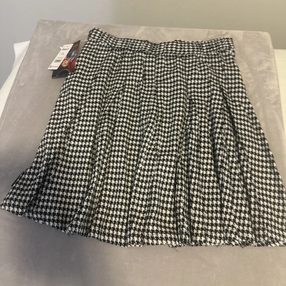 Disney Descendants Girls Houndsbone Skirt‎ Size XL 14/16 
